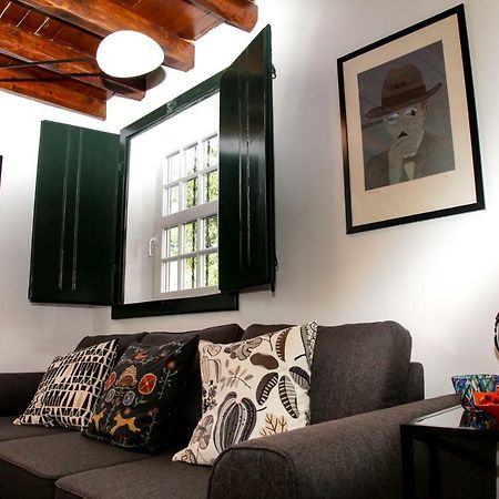 Villa Marques Near Tejo River Cruz Quebrada ภายนอก รูปภาพ