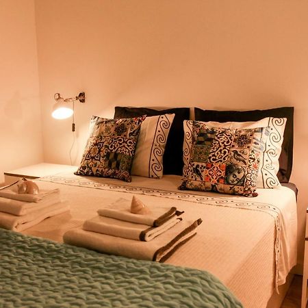 Villa Marques Near Tejo River Cruz Quebrada ภายนอก รูปภาพ